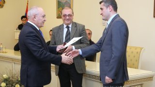 Քննիչների թեկնածուների՝ Արդարադատության ակադեմիան ավարտած շրջանավարտները ծառայության նշանակվեցին ՀՀ քննչական կոմիտեում (Լուսանկարներ)