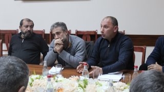 Председатель Следственного комитета РА встретился с родственниками погибших военнослужащих(Фото)