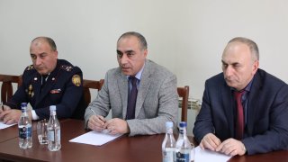 ՀՀ ՔԿ նախագահի տեղակալն Արագածոտնի մարզային քննչական վարչության աշխատակիցներին ներկայացրել է նորանշանակ պետին (լուսանկարներ)