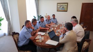 Председатель Следственного комитета Армении Гайк Григорян принял экспертов Инициативы по возврату похищенных активов (фото)