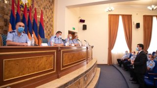 Employees of Investigative Committee Preparing for Conscription; Consultation in Investigative Committee (photos)