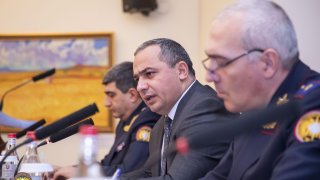 Председатель Следственного комитета РА Артур Погосян провел первое рабочее совещание: руководителям подразделений СК был дан ряд поручений (видео, фотографии)