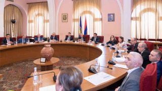 Конференция-семинар по случаю 10-летия Следственного комитета РА: в нем приняли участие все ведущие научно-образовательные центры республики (фото)