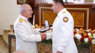 Торжественное заседание, посвященное Дню служащего Следственного комитета РА(фотографии)