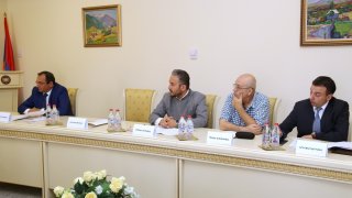 ՀՀ քննչական կոմիտեում տեղի է ունեցել խորհրդակցություն՝ նվիրված պատմական և մշակութային արժեք ունեցող հուշարձանների քրեաիրավական պաշտպանության խնդիրներին (Լուսանկարներ և տեսանյութ)