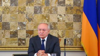 Արդեն կարող ենք փաստել, որ ունենք կայացած և հաջողված միասնական քննչական մարմին. ՀՀ Նախագահը շնորհավորել է  ՔԿ ծառայողներին՝ մասնագիտական տոնի կապակցությամբ (Լուսանկարներ)