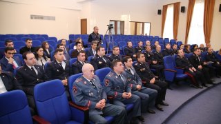 Установлены личности лиц, причастных к убийству двух жителей Раздана. Следователи и полицейские награждены за высокий профессионализм, проявленный при раскрытии преступления