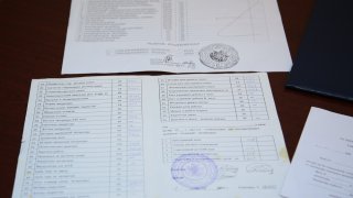 Բացահայտվել են իրացնելու նպատակով իրավունք վերապահող և տարբեր պաշտոնական փաստաթղթեր կեղծելու դեպքեր, մեղադրանք է առաջադրվել 6 անձի (տեսանյութ, լուսանկարներ)