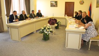 RA IC Deputy Chairman Artur Ghambaryan Received Delegation of EC Office to Yerevan (photos)