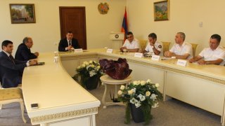Окончившие Академию правосудия кандидаты в следователи поступили на работу в Следственный комитет РА(Фото)