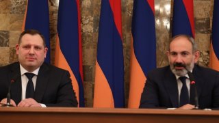 Բացառված է, որ որևէ քաղաքացի ՀՀ-ում քրեական պատասխանատվության չենթարկվի, եթե նրան քրեական պատասխանատվության ենթարկելու համար կան բավարար իրավական հիմքեր. ՀՀ Վարչապետը շնորհավորել է ՔԿ ծառայողներին՝ մասնագիտական տոնի կապակցությամբ (լուսանկարներ)