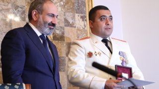 Բացառված է, որ որևէ քաղաքացի ՀՀ-ում քրեական պատասխանատվության չենթարկվի, եթե նրան քրեական պատասխանատվության ենթարկելու համար կան բավարար իրավական հիմքեր. ՀՀ Վարչապետը շնորհավորել է ՔԿ ծառայողներին՝ մասնագիտական տոնի կապակցությամբ (լուսանկարներ)