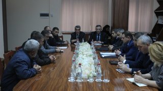 ՀՀ քննչական կոմիտեի նախագահը հանդիպել է մահացած զինծառայողների հարազատներին (լուսանկարներ)