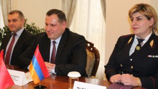 Քննչական կոմիտեի նախագահն ընդունել է  Հայաստանում Չինաստանի Ժողովրդական Հանրապետության  դեսպանին (լուսանկարներ)