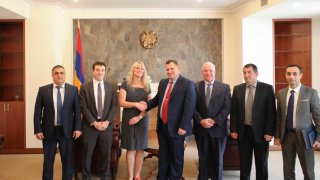 Քննչական կոմիտեի նախագահն ընդունել է ԱՄՆ պետքարտուղարության ԹՊԻՀ  բյուրոյի վաշինգտոնյան գրասենյակի Եվրոպայի, Եվրասիայի, Կենտրոնական Ասիայի ծրագրերի ղեկավար Ջուդիթ Քեմբելին (Լուսանկարներ)