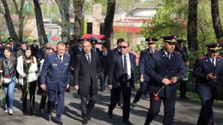 ՀՀ  քննչական կոմիտեի ծառայողները՝ ՔԿ նախագահ Հայկ Գրիգորյանի գլխավորությամբ, այցելել են  Ծիծեռնակաբերդի հուշահամալիր (լուսանկարներ)