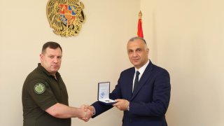 Քննչական կոմիտեի նախագահը պարգևատրել է ՀՀ ԱՆ «Դատաբժշկական գիտագործնական կենտրոն» ՊՈԱԿ-ի անձնակազմին (լուսանկարներ)