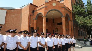 Քննչական կոմիտեի նախագահը մասնակցել է Շիրակի մարզային քննչական վարչության շենքի բացման արարողությանը (լուսանկարներ)