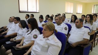 Քննչական կոմիտեի նախագահը խորհրդակցություն է անցկացրել Շիրակի մարզային քննչական վարչությունում և ընդունել է քաղաքացու (լուսանկարներ)