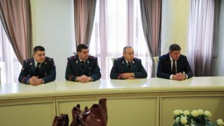Քննչական կոմիտեի նախագահը պարգևատրել է Կոտայքի մարզի դատախազի տեղակալին, ինչպես նաև՝ Ոստիկանության Կոտայքի բաժնի մի շարք ծառայողների (լուսանկարներ)