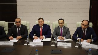 Մինսկում տեղի է ունեցել Հայաստանի և Բելառուսի քննչական կոմիտեների նախագահների աշխատանքային հանդիպումը (լուսանկարներ)