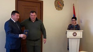 ՔԿ նախագահը պարգևատրել է Շիրակի մարզի դատախազին (լուսանկարներ)