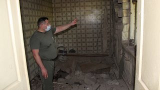 Председатель СК РА Гайк Григорян посетил Тавушскую область для организации следствия по уголовным делам, возбужденным по фактам нарушения ВС Азербайджана режима прекращения огня, и для руководства осмотрами мест происшествия (фото)