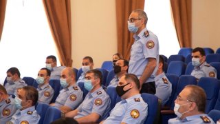 Employees of Investigative Committee Preparing for Conscription; Consultation in Investigative Committee (photos)