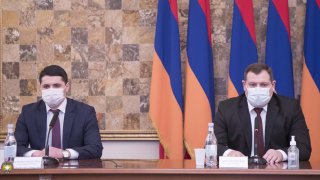Председатель Следственного комитета Гайк Григорян представил личному составу нового заместителя Аргишти Кярамяна