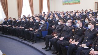 Председатель Следственного комитета Гайк Григорян представил личному составу нового заместителя Аргишти Кярамяна