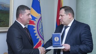 Գեղարքունիքի մարզպետը պարգևատրվել է «Համագործակցության համար» մեդալով (լուսանկարներ)