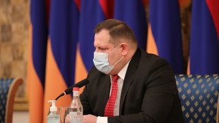 Я ожидаю от Следственного комитета более эффективных и решительных действий: Никол Пашинян представил Аргишти Кярамяна членам коллегии СК.