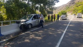 Մահվան ելքով ավտովթար՝ Երևան֊Մեղրի ավտոճանապարհին (լուսանկարներ)