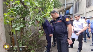 Ավազակություն՝ վարկերի տրամադրման և տարադրամի փոխանակման կետում (տեսանյութ, լուսանկարներ)