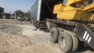 Վերամբարձ կռունկ ավտոմեքենայի վարորդի կողմից հետընթաց կատարելու ժամանակ 65-ամյա տղամարդը վրաերթի է ենթարկվել (լուսանկարներ)