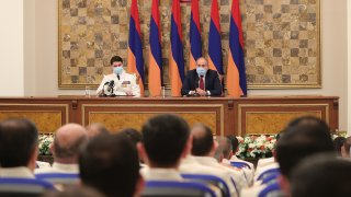 “I Attach Importance to Efficient Preliminary Investigation of Criminal Cases on Circumstances of 44 Days of War”; Prime Minister Visited Investigative Committee (photos)