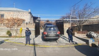 Возбуждено уголовное дело по факту взрыва во дворе дома жителя общины Котайк (видео, фото)