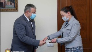 Պարգևատրվել են «Դատաբժշկական գիտագործնական կենտրոն» ՊՈԱԿ-ի մի խումբ փորձագետներ (լուսանկարներ)