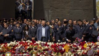 Քննչական կոմիտեի ծառայողներն այցելել են Ծիծեռնակաբերդ (լուսանկարներ)