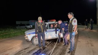 Задержание по подозрению в совершении хулиганства с применением оружия в городе Севан (видео, фото)