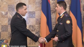 Քննչական կոմիտեի ծառայողի օրվա կապակցությամբ կոմիտեի մի շարք աշխատակիցներ արժանացել են տարբեր պարգևների և խրախուսանքների (լուսանկարներ)