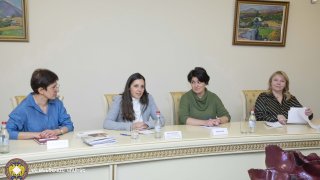 В Следственном комитете РА обсуждены вопросы повышения эффективности борьбы с насилием в семье и в отношении женщин (фото)