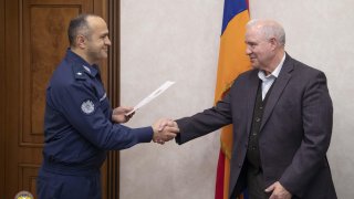 Следственный комитет РА принял старшего советника Бюро по борьбе с наркотиками и сотрудничеству с правоохранительными органами посольства США в Армении Ади Холлоуэй (фото)