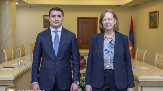 Председатель Следственного комитета РА Аргишти Кярамян принял новоназначенного посла США в РА Кристину Квин (фото)