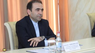 Քննչական կոմիտեի նախագահն ընդունել է ՀՀ-ում Իրանի դեսպանին