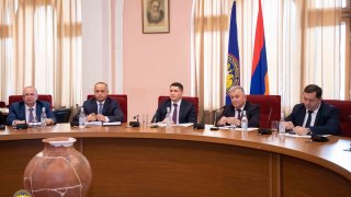 ՀՀ քննչական կոմիտեն, իր 10-ամյա հոբելյանական միջոցառումների շրջանակում, համագործակցության հուշագրեր է ստորագրել հանրապետության 9 առաջատար գիտաուսումնական հաստատությունների հետ (լուսանկարներ)