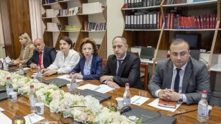 ՀՀ քննչական կոմիտեում կազմակերպվել է  2025-2027 թվականների միջնաժամկետ ծախսային ծրագրի և 2025 թվականի բյուջետային հայտի նախագծերի հանրային քննարկում (լուսանկարներ)