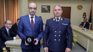 Հանրապետության տոնի առթիվ՝ Քննչական կոմիտեի նախագահի հրամանով մի շարք ծառայողներ պարգևատրվել են